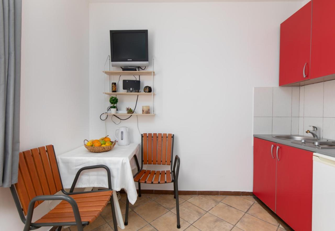 Apartments Bojic Tivat Exterior photo